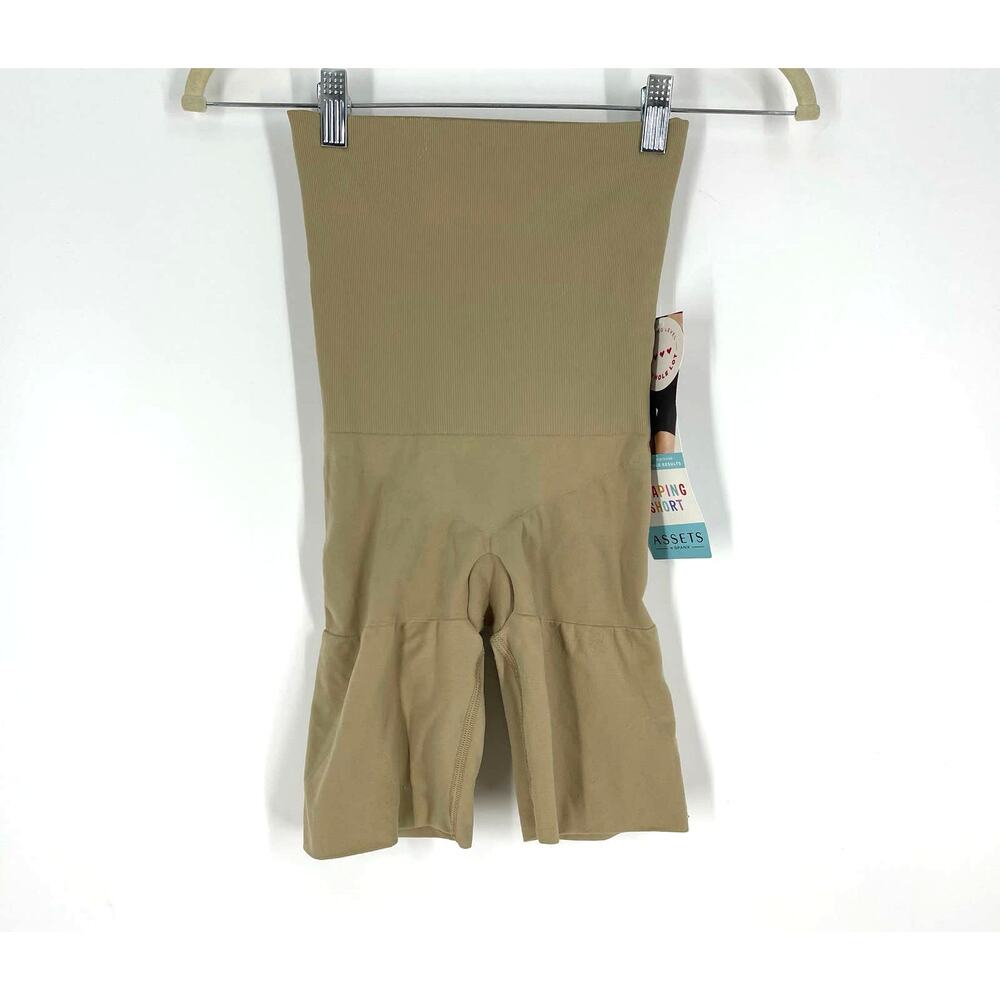 Assets by Spanx Shaping Shorts Women's Size Medium NWT